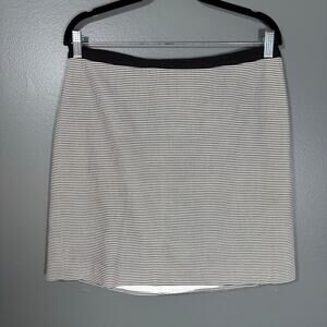 Ann Taylor LOFT Women's Gray & White Striped Pencil Skirt - Size 10 - Corpcore